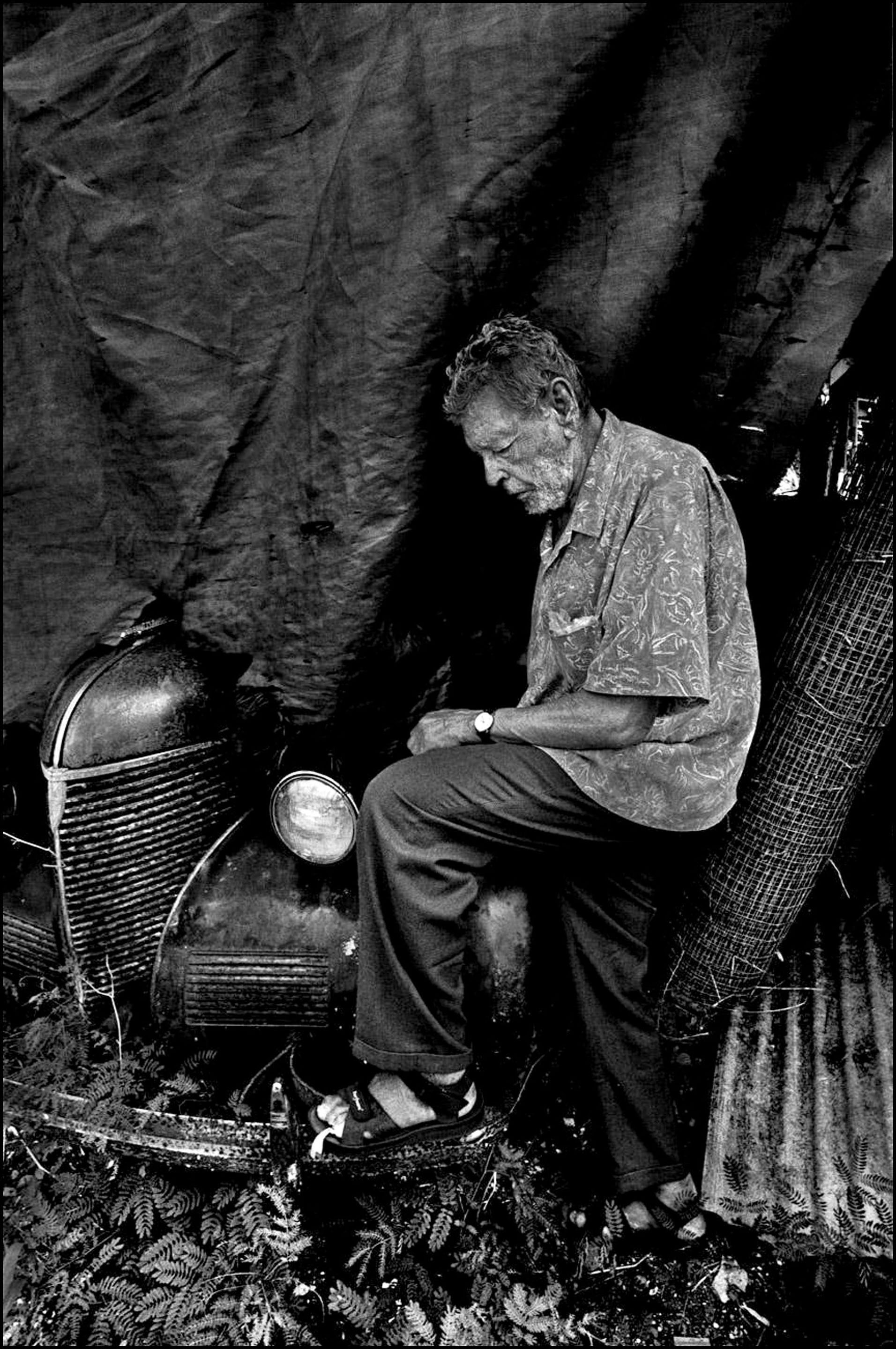 'Friends' Kalaupapa,  Molokai Hawaii 2006